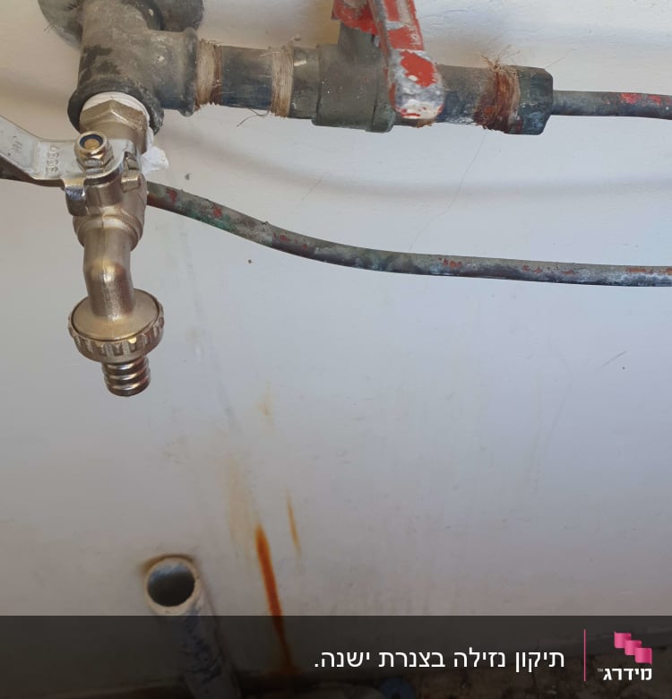 החלפת כמה מחברים ישנים ושבורים